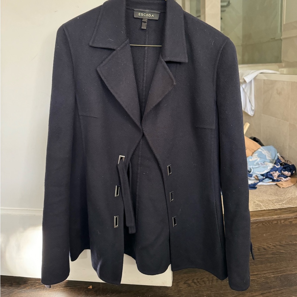 Black Escada wool blazer size 38